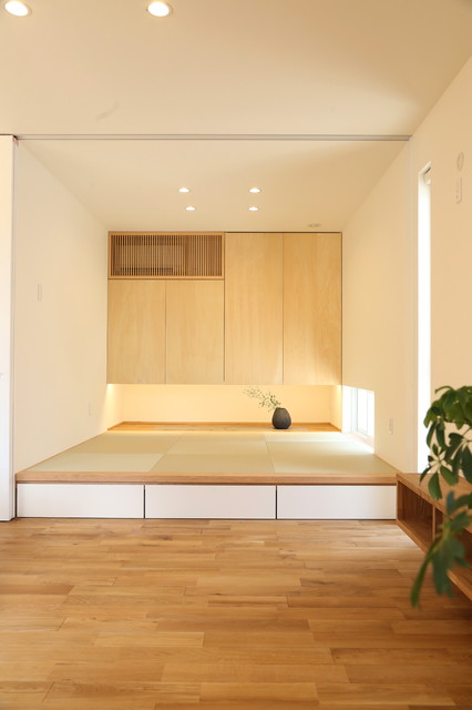 4 5畳の和室と造作収納 Japones Salon Otras Zonas De グランハウス一級建築士事務所 Houzz