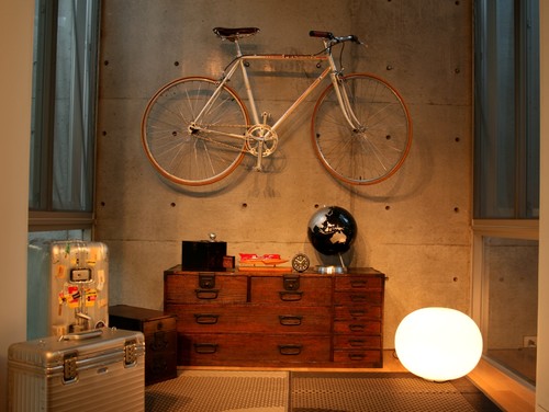 自転車 家 の 中
