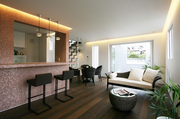 F House リゾートホテルのようなモダンアジアンスタイル Asian Living Room Other By 85inc Houzz