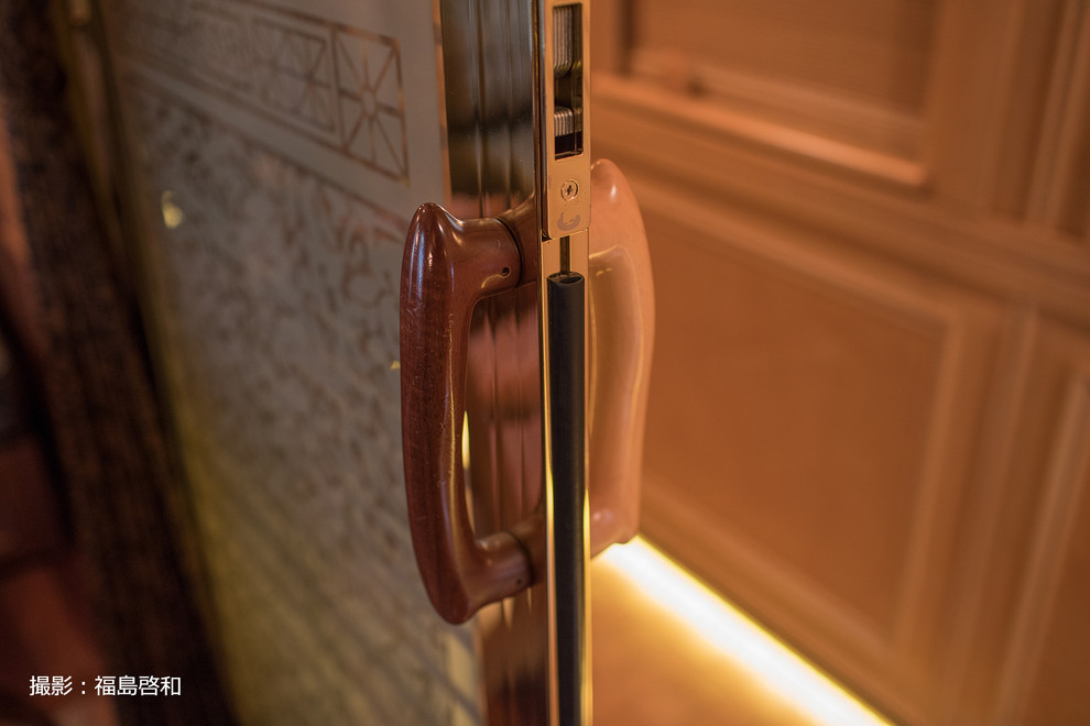 Jr九州クルーズトレイン ななつ星 Jr Kyushu Cruise Train Seven Stars Living Room Fukuoka By すがたかたち Sugatakatachi Houzz