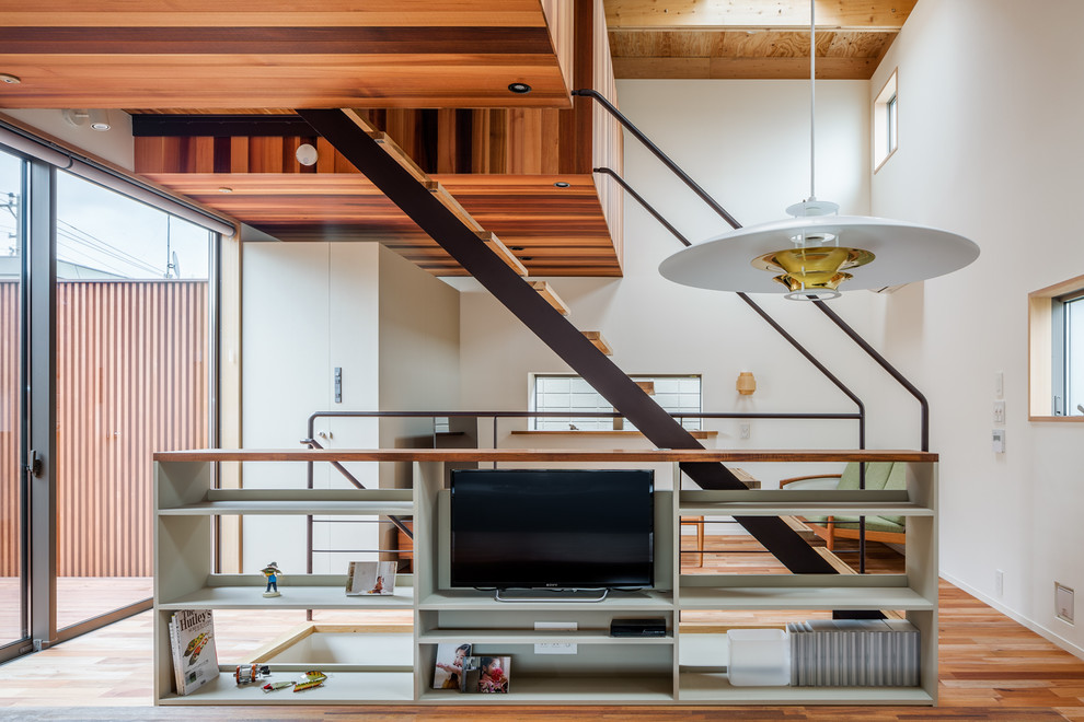 Topwater Contemporary Living Room Tokyo Suburbs By 関本竜太 リオタデザイン Houzz
