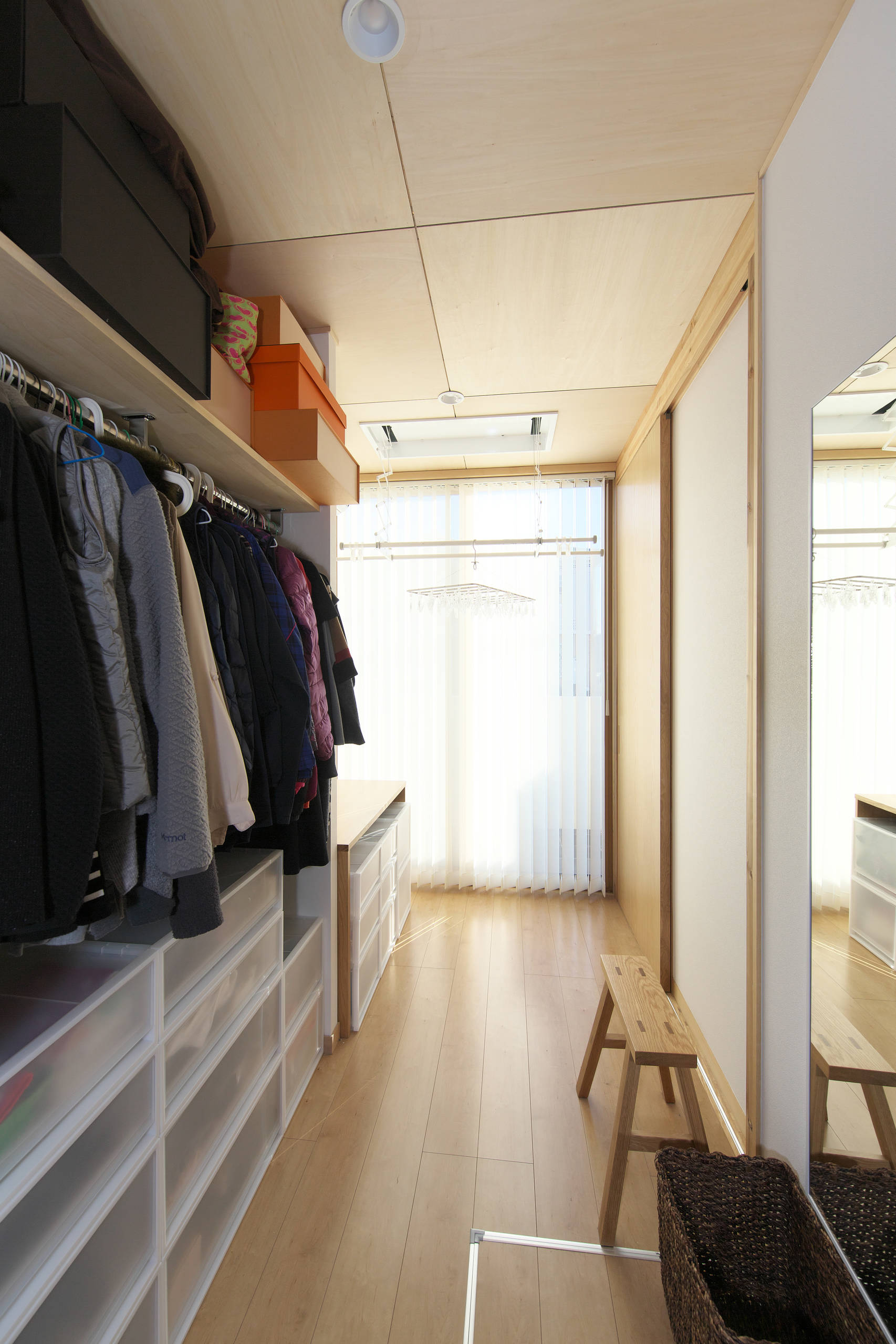 75 Beautiful Asian Closet Pictures Ideas July 21 Houzz
