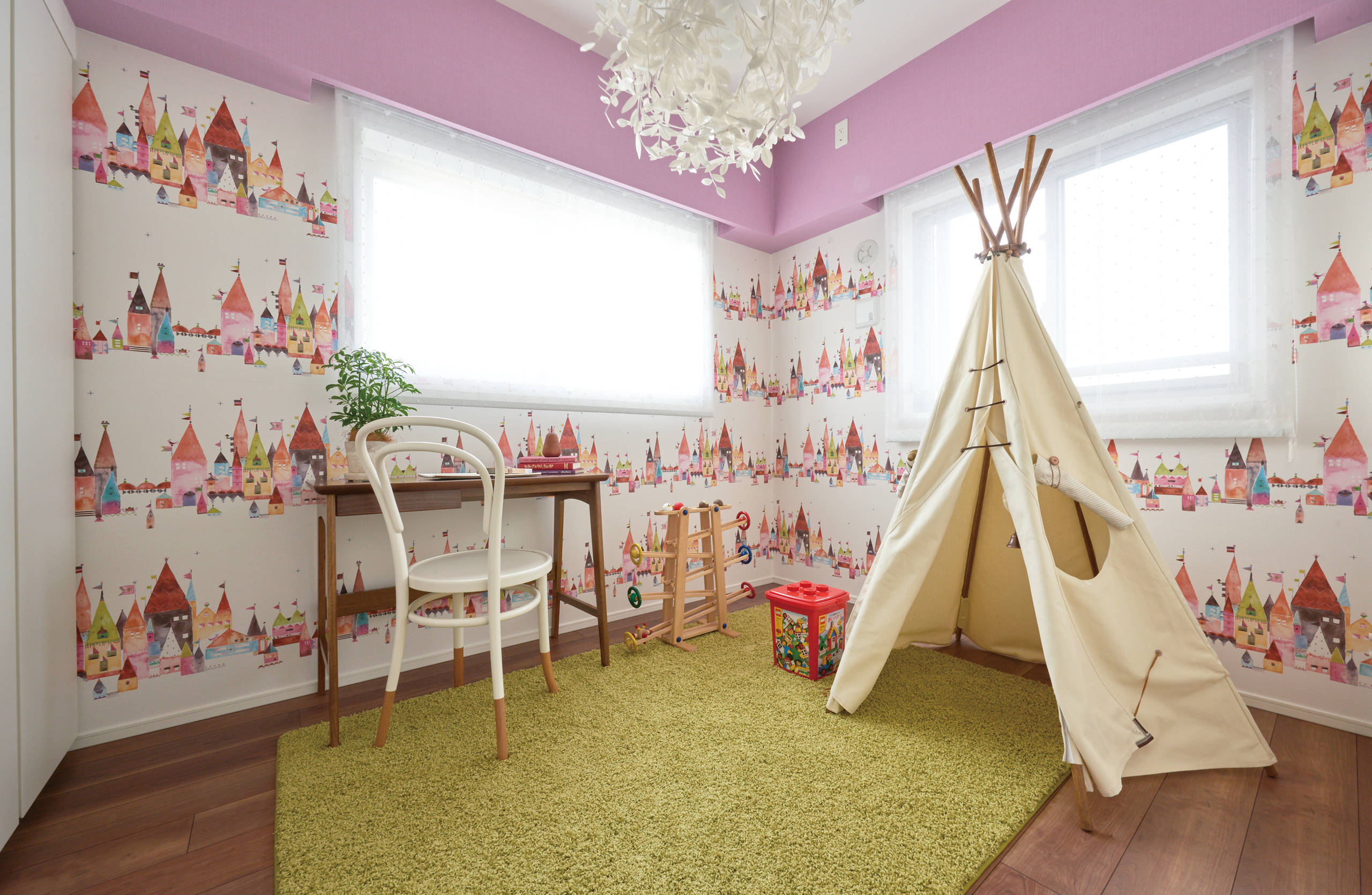 トリムボーダー壁紙の事例画像 Houzz