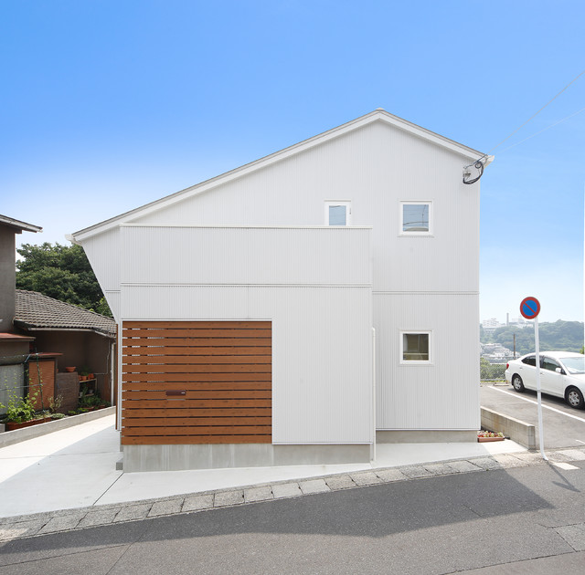 かわいくてオシャレな住まい Wgh コンテンポラリー 家の外観 他の地域 株式会社 住まいの前屋敷 Houzz ハウズ
