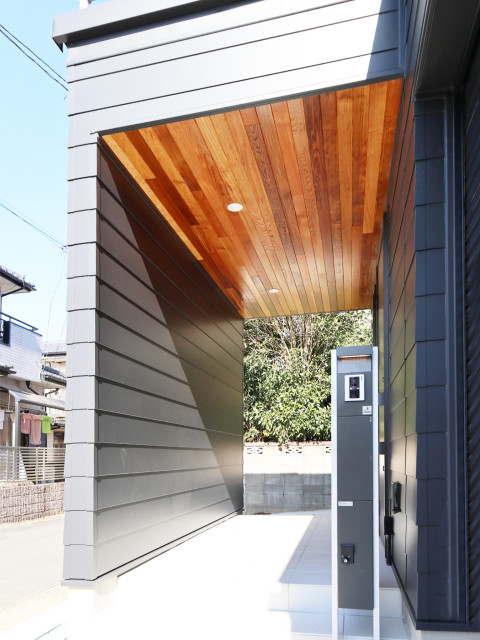 ガレージとうんていのある家 Industriel Facade Autres Perimetres Par R House千葉若葉 緑 大金興業株式会社 Houzz ガレージとうんていのある家 Industriel Facade Autres Perimetres Par R House千葉若葉 緑 大金興業株式会社 Houzz