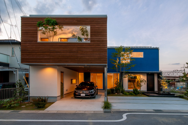 ガレージを併せ持つ住宅の外構植栽ランドスケープデザイン モダン 家の外観 他の地域 Color Label Design Office 殿村明彦 Houzz ハウズ