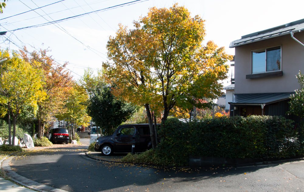トトロの森の近くの丘の街 Modern Exterior Other By 市中山居 Houzz トトロの森の近くの丘の街 Modern Exterior Other By 市中山居 Houzz
