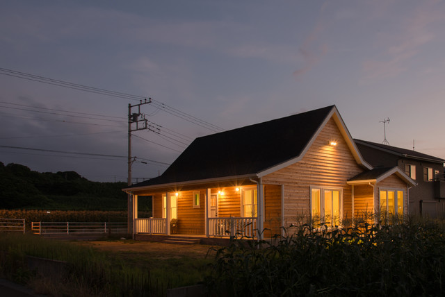 ノースアメリカンの家 千葉県銚子市 North American Style House Classique Facade Autres Perimetres Par 石田ホーム株式会社 Houzz