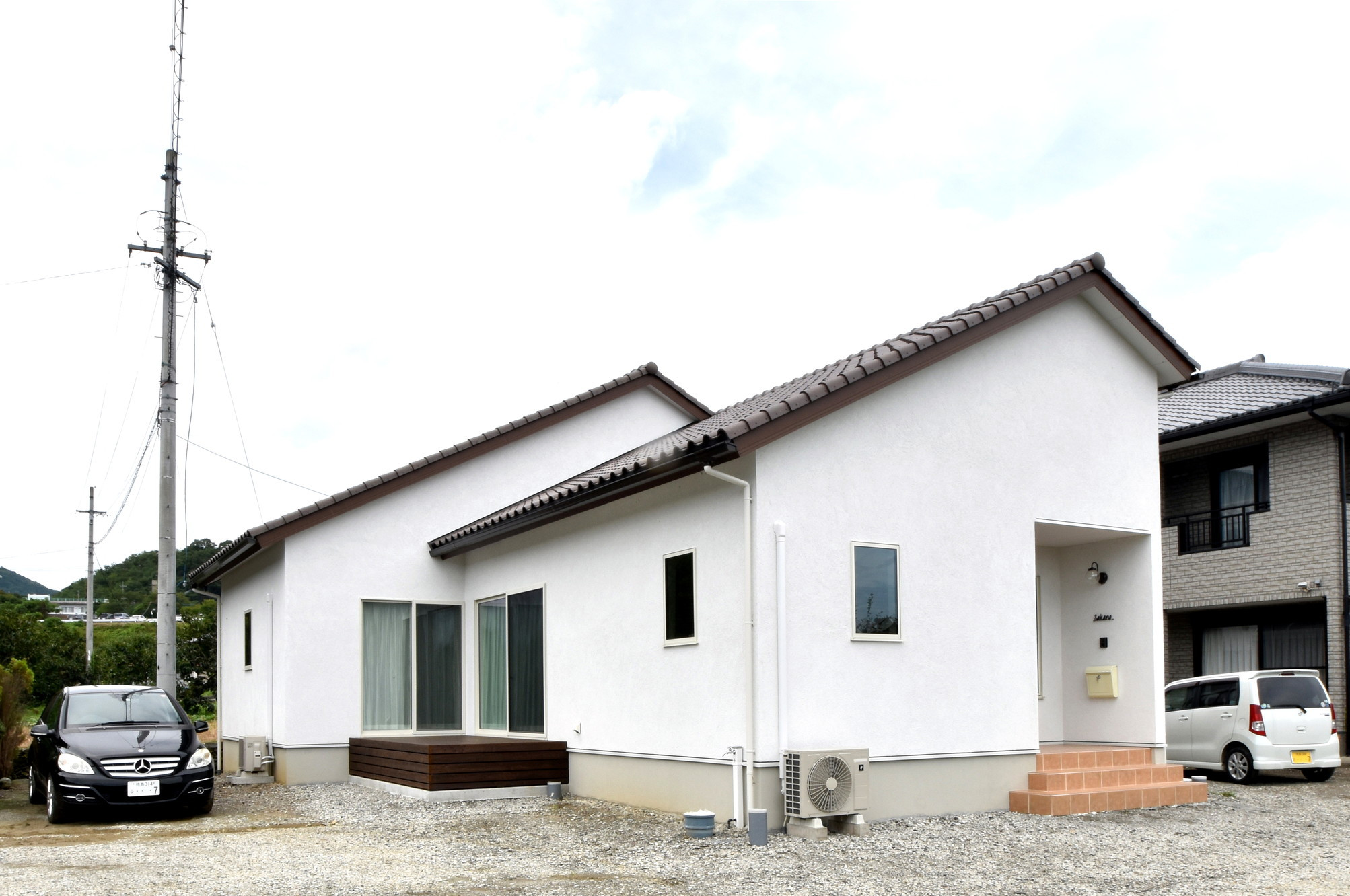 外観 勾配天井で開放感を生んだ 毎日家族と おはよう と言い合える平屋のお家 Exterior Other By 株式会社ヤマジホーム Houzz