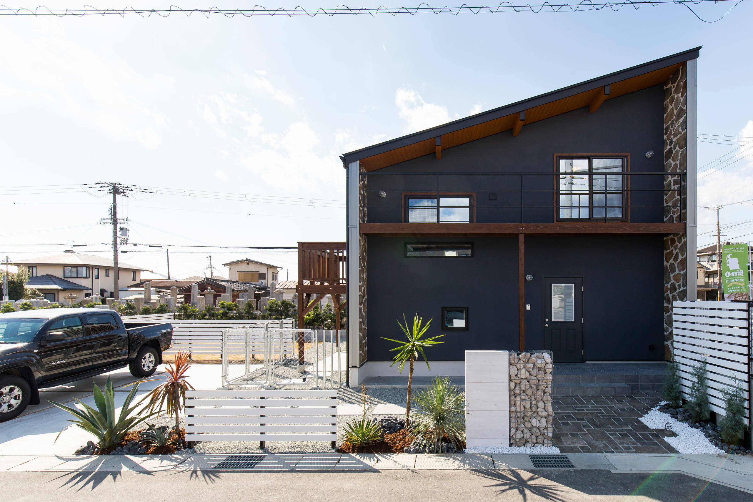 おしゃれな家の外観の画像 21年10月 Houzz ハウズ