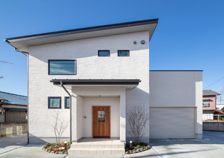 おしゃれな家の外観の画像 21年10月 Houzz ハウズ