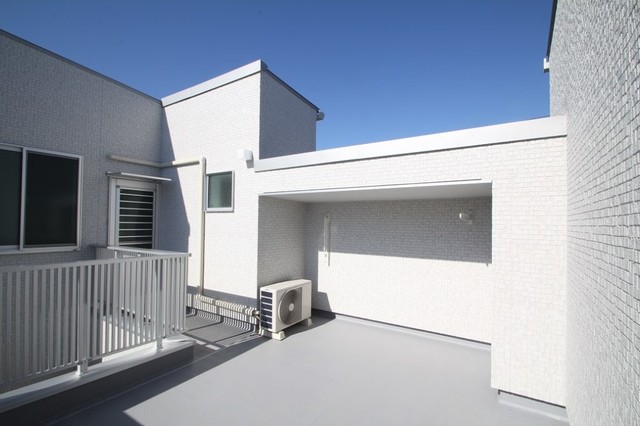 洗濯物はどこで干す 屋根付き 室内 中庭 場所の工夫で 快適な生活を実現 Scandinavian House Exterior Tokyo By 株式会社小木野貴光アトリエ一級建築士事務所 Houzz Uk 洗濯物はどこで干す 屋根付き 室内 中庭 場所の工夫で 快適な生活を実現 Scandinavian House Exterior Tokyo By 株式会社小木野貴光アトリエ一級建築士事務所 Houzz Uk