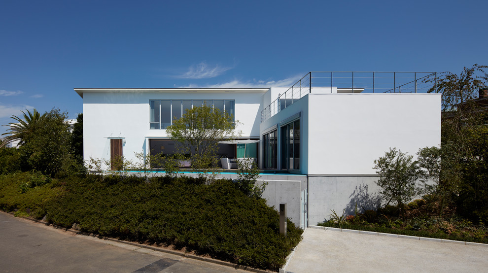 海の家 高級住宅地 披露山の別荘建築 コンテンポラリー 家の外観 他の地域 ｍ アーキテクツ Houzz ハウズ