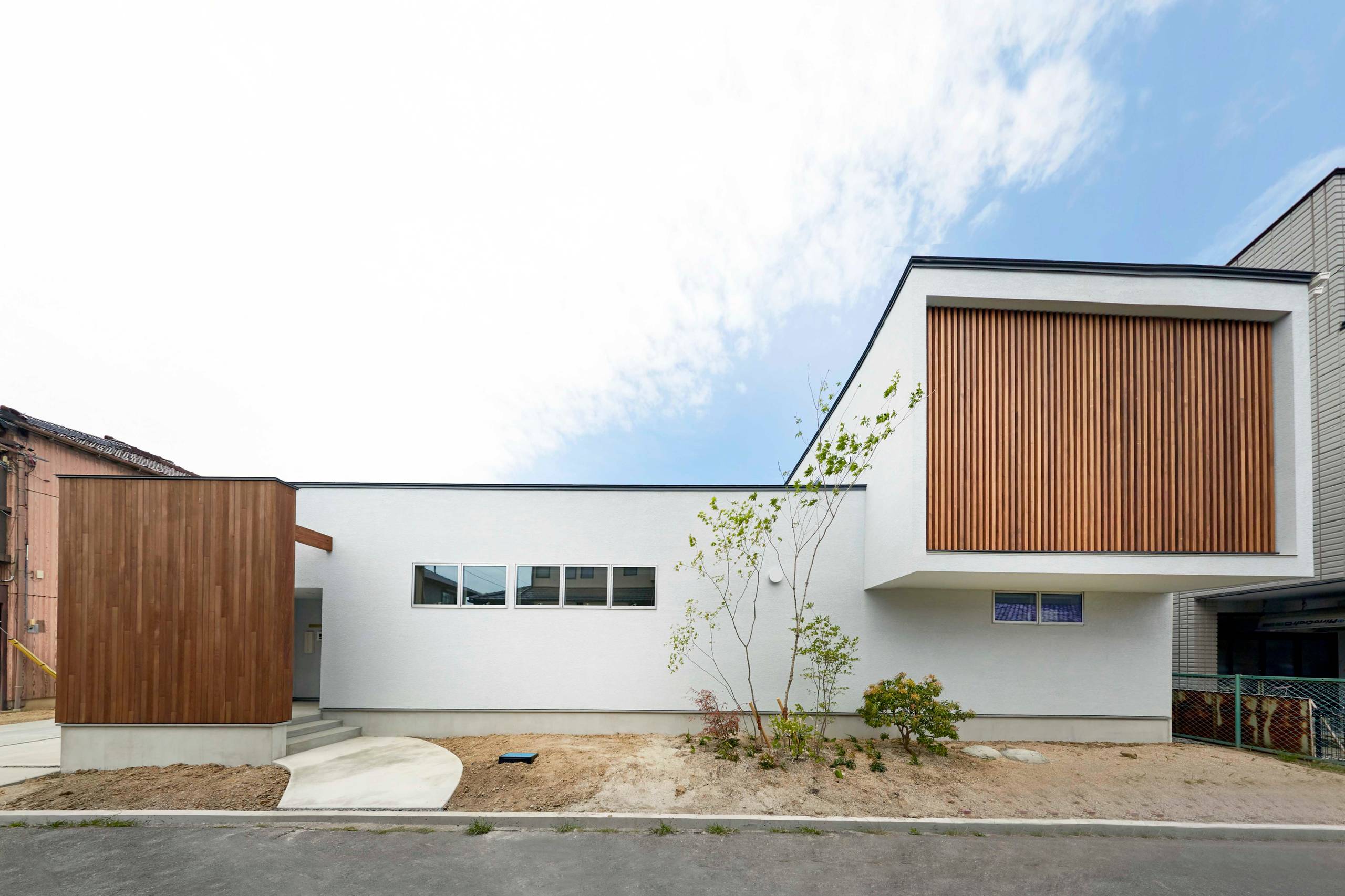 モダンスタイルのおしゃれな家の外観の画像 75選 21年11月 Houzz ハウズ