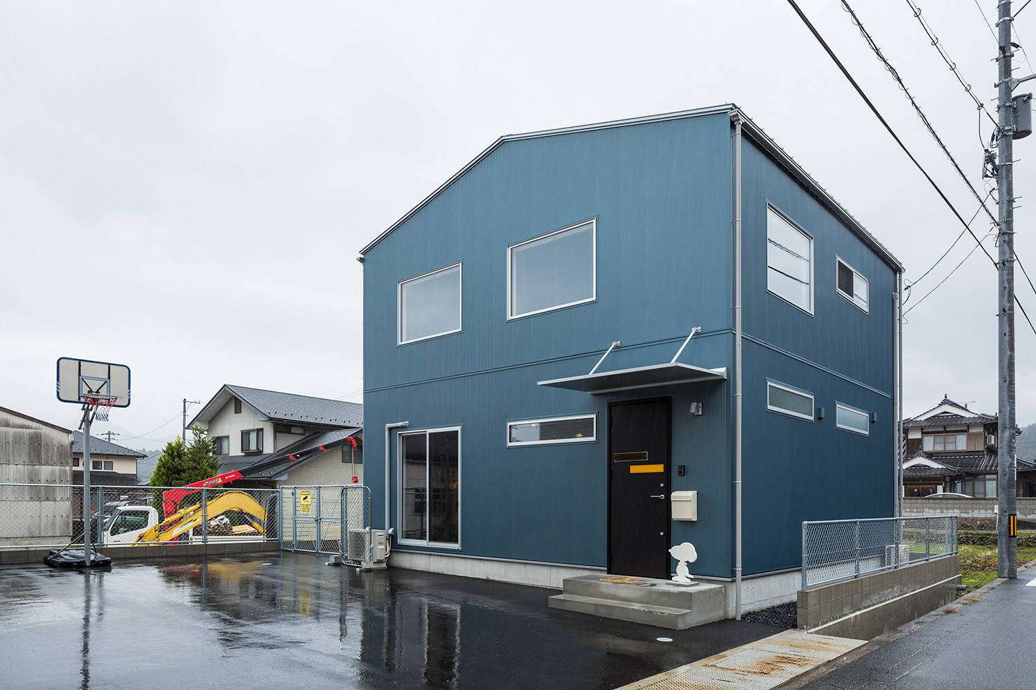 おしゃれな二階建ての家の画像 - 2021年10月  Houzz (ハウズ)