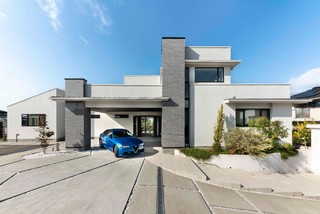車寄せのエントランスがある家 Moderno Fachada De 株式会社ハウゼ Houzz 車寄せのエントランスがある家 Moderno Fachada De 株式会社ハウゼ Houzz