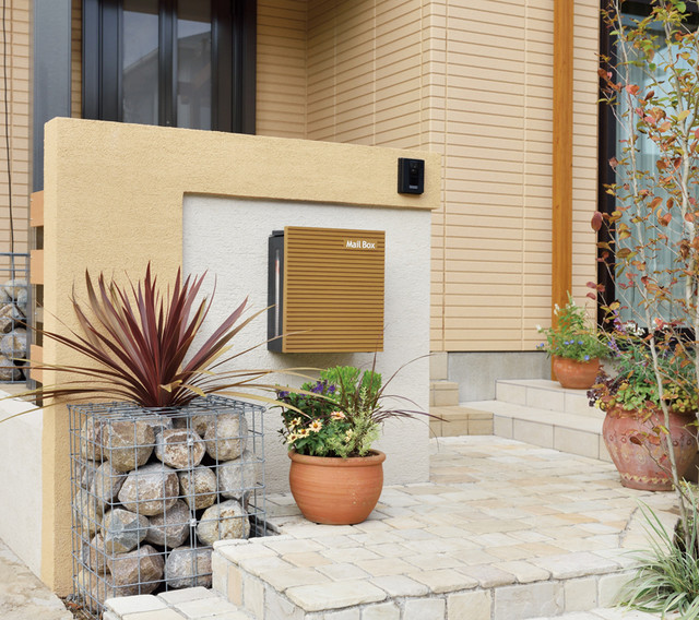 軽量 省スペース設計 豊富なデザイン 3拍子揃ったおしゃれなポスト クーリエ Facade Nagoya Par 株式会社オンリーワン クラブ Houzz