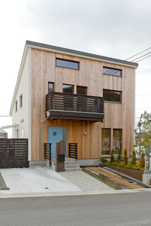 阪急宝塚山手台モデルハウス Asiatique Facade Autres Perimetres Par 株式会社モコハウス Houzz