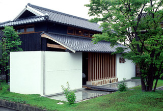 Mtt Japanese Exterior Other By 神家昭雄建築研究室 Houzz