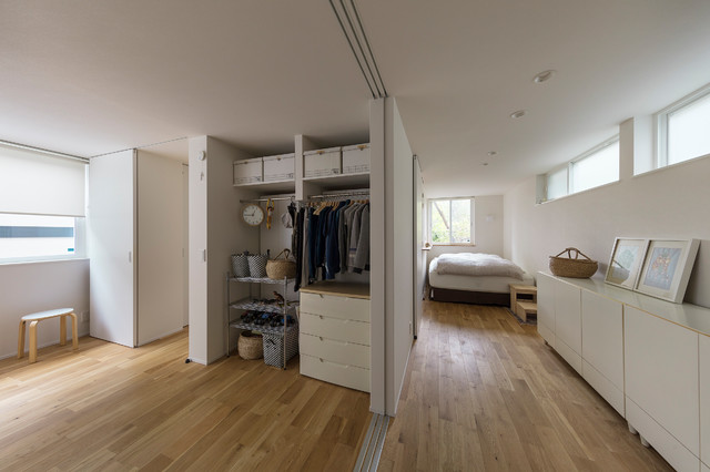 必要最低限の寝室空間 Modernizm Spalnya Drugoe Ot Eksperta 株式会社タイコーアーキテクト Houzz Rossiya