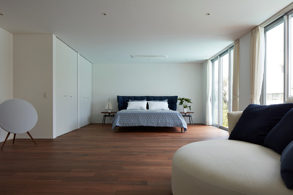 海の家 高級住宅地 披露山の別荘建築 Modern Bedroom Other By ｍ アーキテクツ Houzz