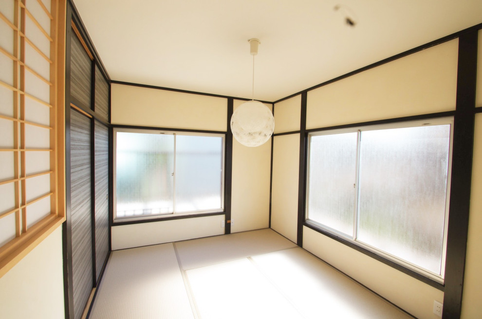 築45年のボロボロ一軒家をフルリノベーション Modern Bedroom Other By 土屋商事株式会社 Houzz
