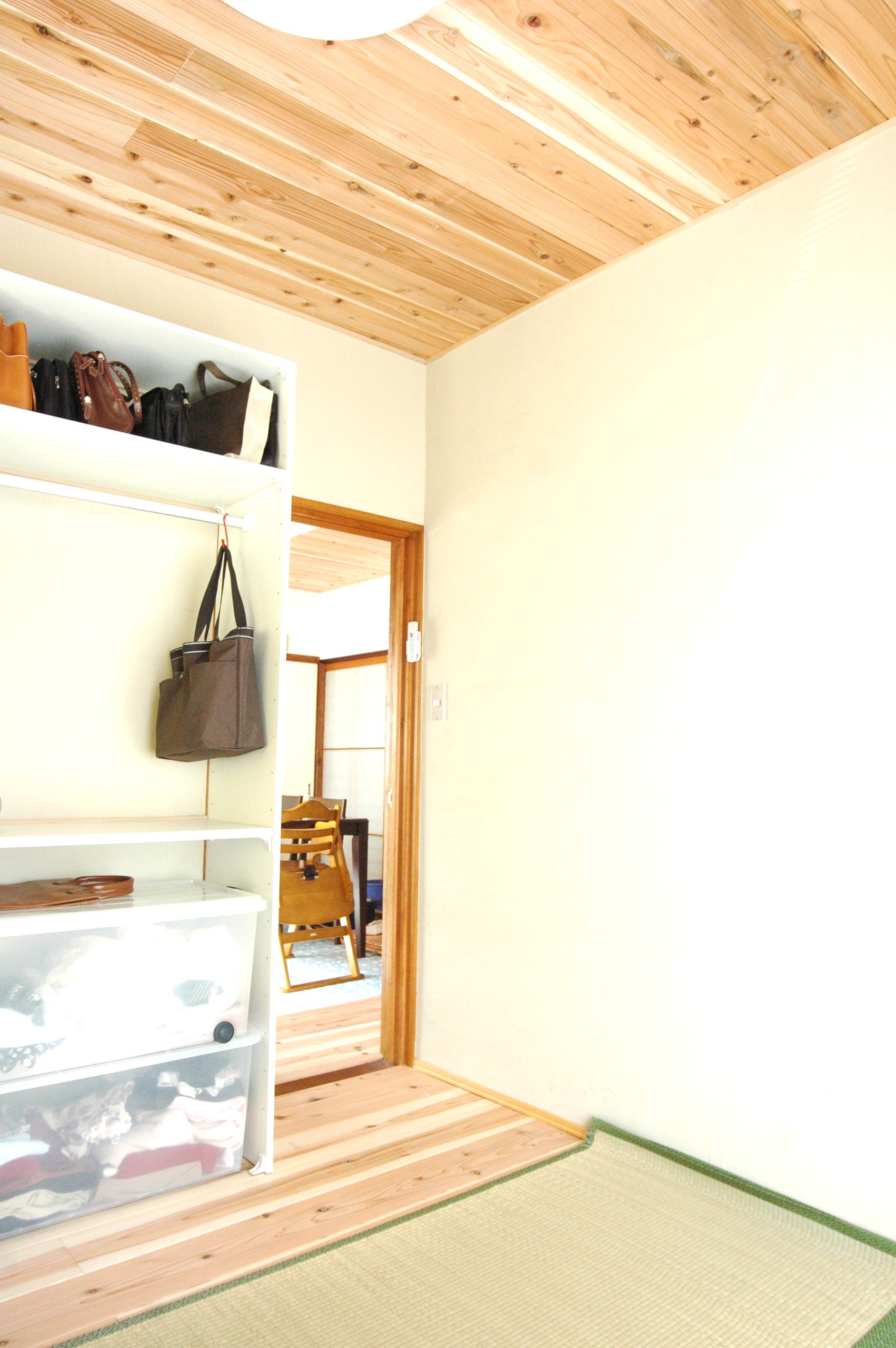造り付け家具のある部屋 Asian Bedroom Other By 牧 建築工房 Houzz