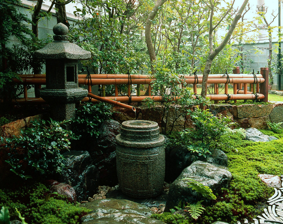 つくばいのある風景 Japanese Landscape Osaka By Ega 江夏庭苑事務所 Houzz