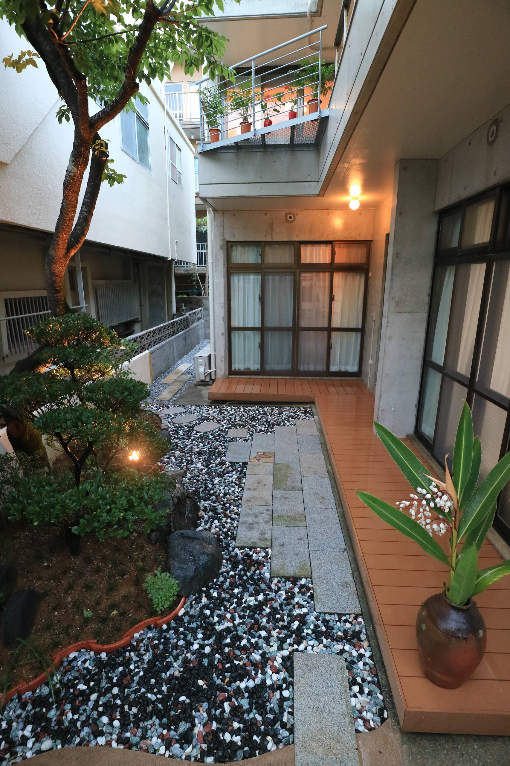 やっと片付いた家 リフォーム Asian Landscape Other By 建築アトリエ Treppen トレッペン Houzz