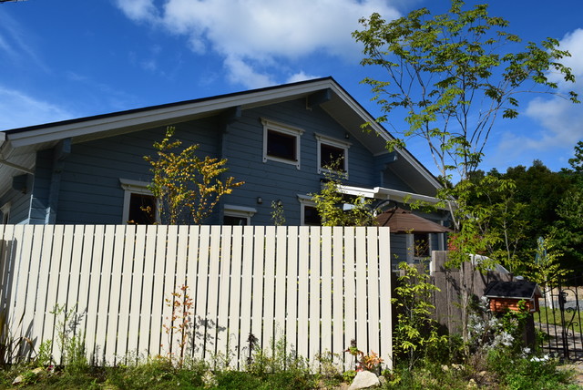 ログハウスの庭 Scandinave Jardin Autres Perimetres Par 株式会社森芳楽園 四季時計 Houzz ログハウスの庭 Scandinave Jardin Autres Perimetres Par 株式会社森芳楽園 四季時計 Houzz