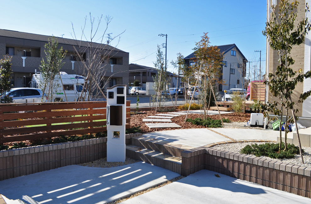 庭の全景 ウッドフェンスとアプローチの眺め Landscape Other By 造園 庭造り専門店 新美園 Houzz