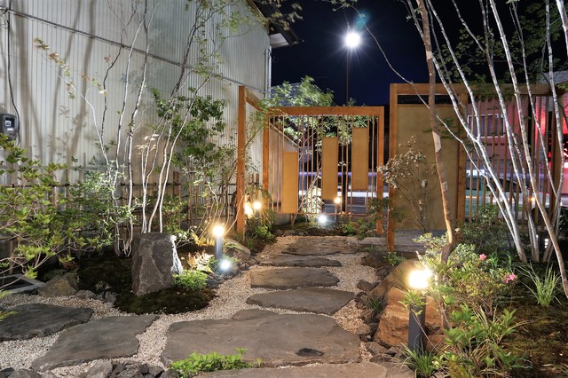 斜の庭 株式会社みちのく庭園 鮨 ほそ畑様 Asiatique Entree Autres Perimetres Par Proの庭照明 ライティングマイスター Houzz 斜の庭 株式会社みちのく庭園 鮨 ほそ畑様 Asiatique Entree Autres Perimetres Par Proの庭照明 ライティングマイスター Houzz