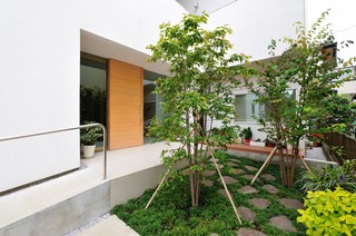 北欧スタイルのおしゃれな庭の画像 21年8月 Houzz ハウズ