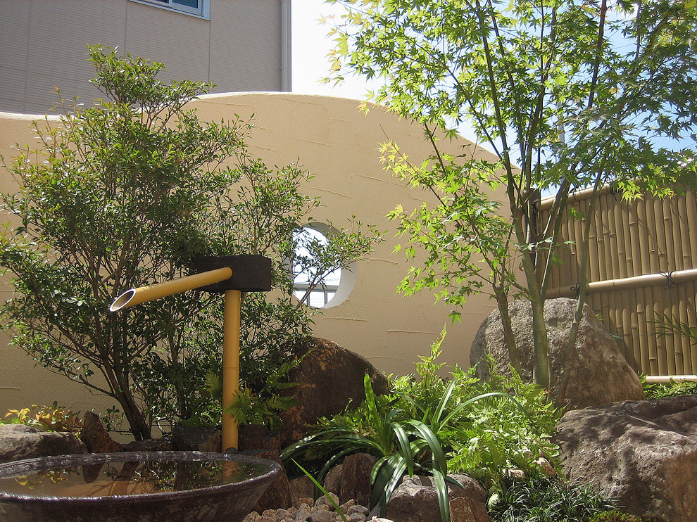 曲線に石調タイルで門塀デザイン Contemporary Landscape By 株式会社 清光園 Houzz