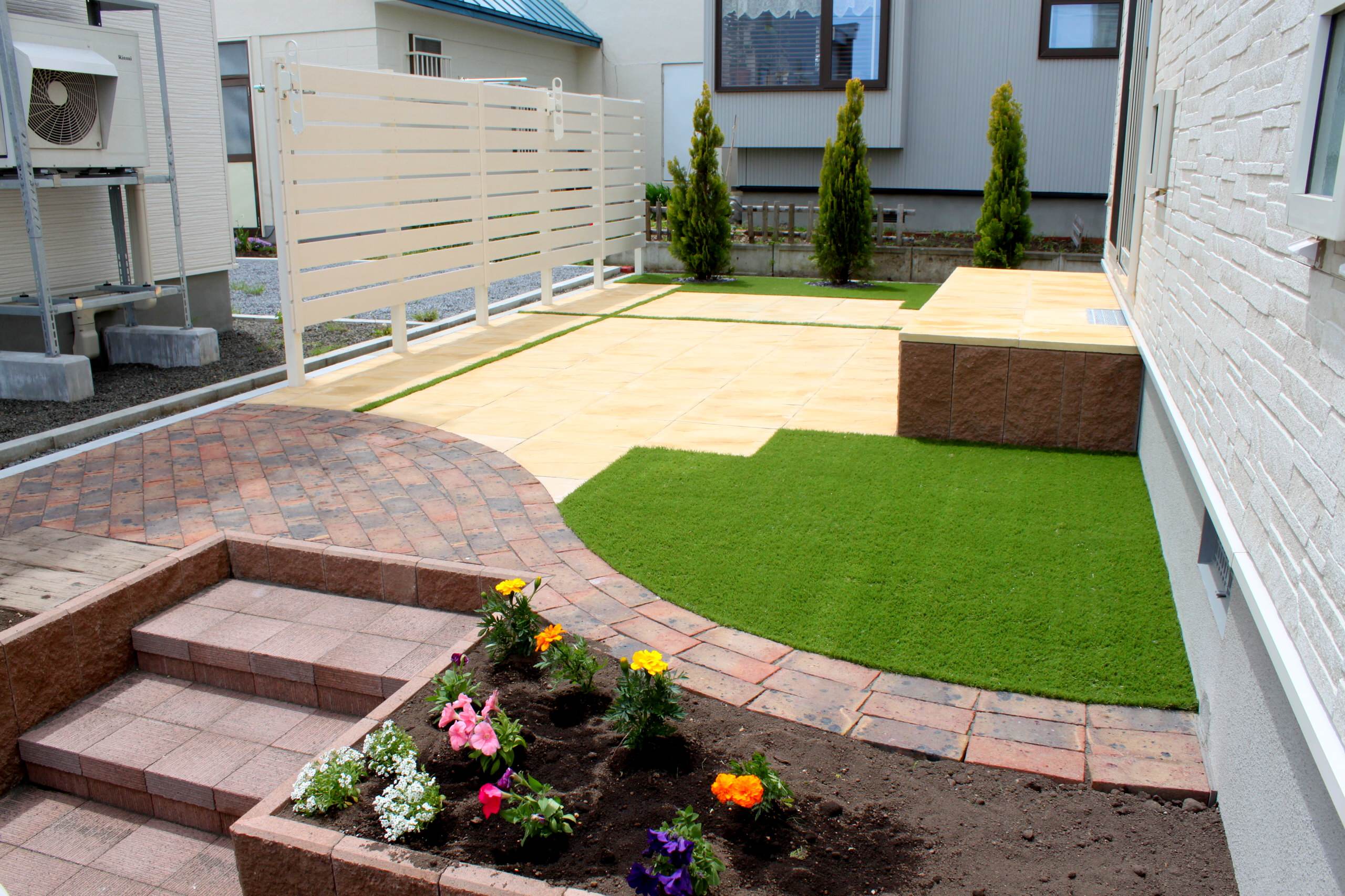 札幌市 西区 ローメンテナンスなナチュラルガーデン Scandinavian Landscape Other By 株式会社 六光園 Garden Life ｶﾞｰﾃﾞﾝﾗｲﾌ Houzz