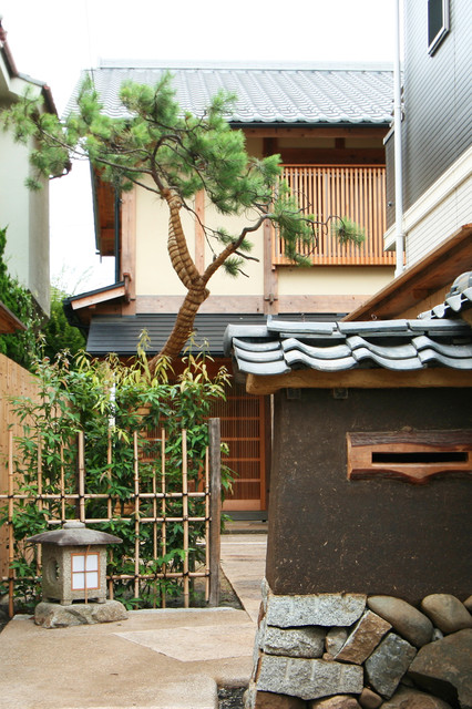 調布の家 Japonais Cuisine Faubourg De Tokyo Par 木造伝統構法 惺々舎 Seyseysha Houzz