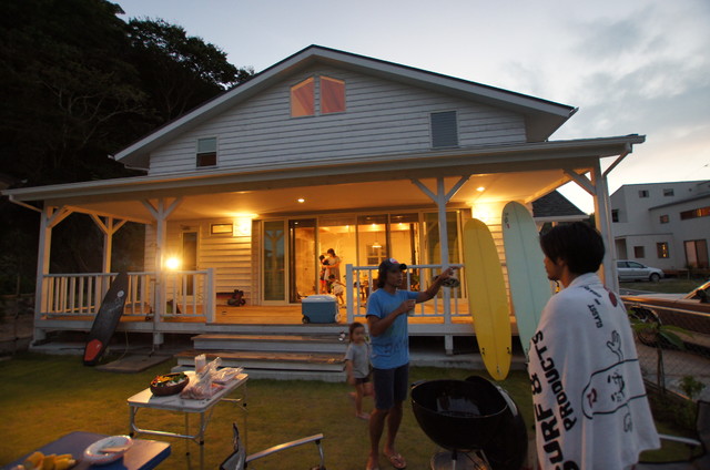 Surfer S House In 下田 Costero Jardin Periferia De Tokio De カリフォルニア工務店 Houzz