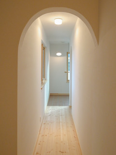 フレンチカントリーの家 千葉県千葉市 French Style House Country Hallway Landing Other By 石田ホーム株式会社 Houzz Uk