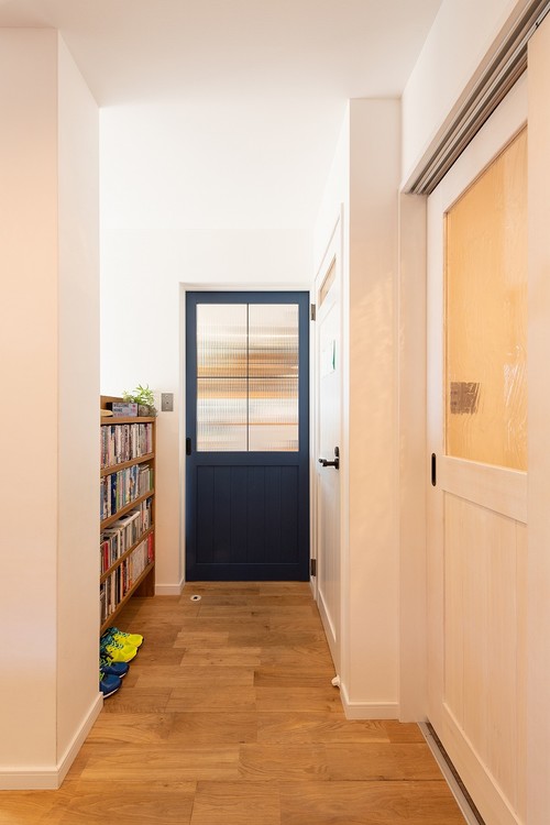 廊下のインテリアは 正面 がポイント 素敵空間に変身させるコツ Houzz ハウズ