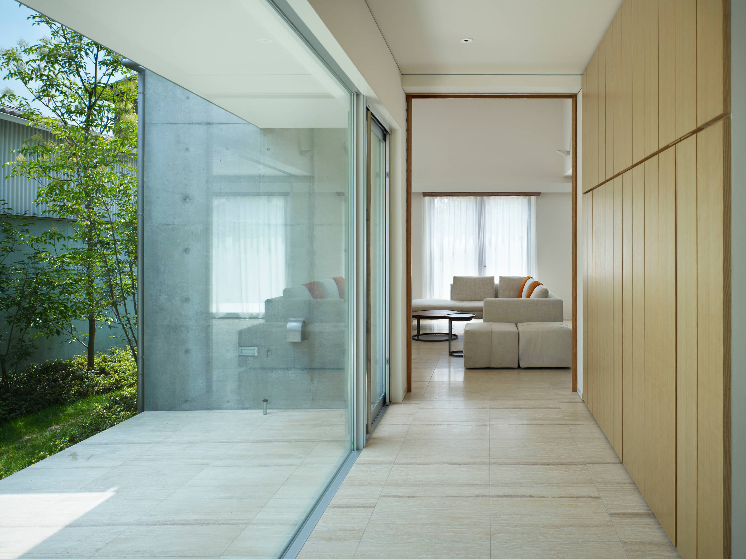 ユニバーサルデザインの家の事例画像  Houzz