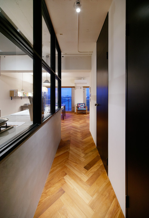 Quatre 北欧 廊下 京都 株式会社リボーンキューブ Houzz ハウズ