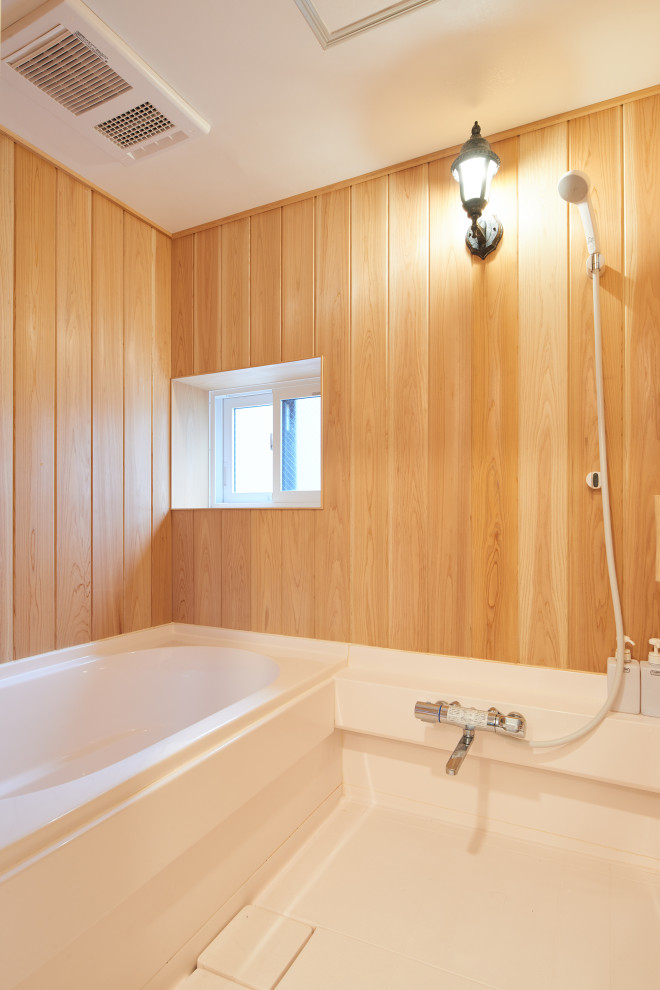 トキハウス Rustic Bathroom Tokyo By 中田製作所 Houzz