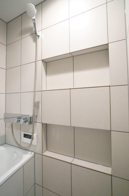 M様邸 在来浴室リフォーム Wedi自由設計 Moderne Salle De Bain Autres Perimetres Par ボウクス株式会社 Houzz