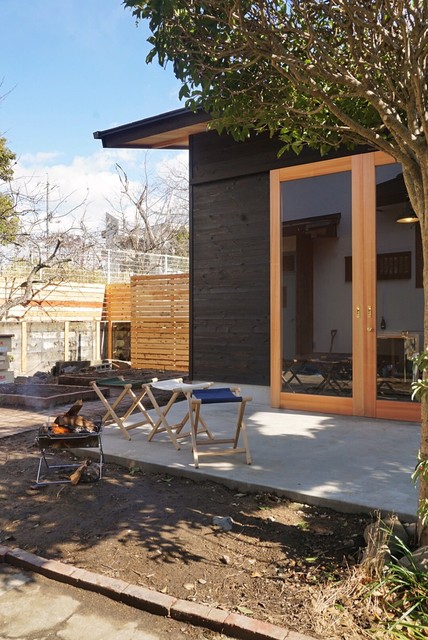 中古住宅 リノベーション 小屋付き アジアン ダイニング 他の地域 株式会社i D Works Houzz ハウズ