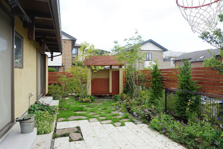 和風物置小屋 庭小屋の事例画像 21年9月 Houzz ハウズ 和風物置小屋 庭小屋の事例画像 21年9月 Houzz ハウズ