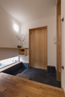 おしゃれな和風の玄関の画像 21年2月 Houzz ハウズ