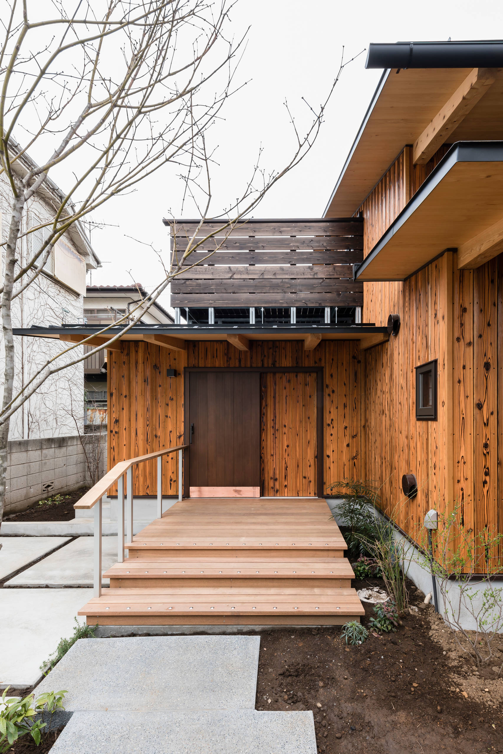 みはらしだいの家 Asian Entry Tokyo Suburbs By 岡庭建設 おかにわリフォーム工房 Houzz みはらしだいの家 Asian Entry Tokyo Suburbs By 岡庭建設 おかにわリフォーム工房 Houzz