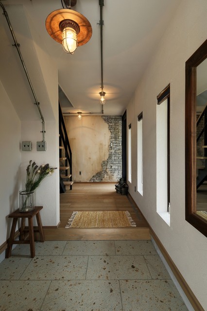 インダストリアル 玄関 インダストリアル 玄関 他の地域 Houzz ハウズ