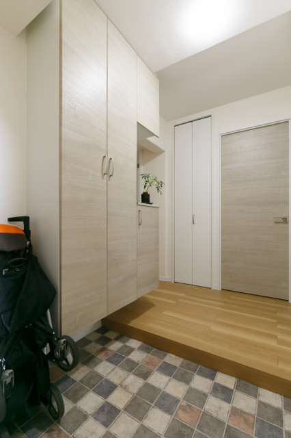 マンションリフォーム 横浜市 子育てを楽しむ住まいにリノベーション 玄関 Scandinavian Entry Yokohama By 株式会社カナジュウ コーポレーション Houzz マンションリフォーム 横浜市 子育てを楽しむ住まいにリノベーション 玄関 Scandinavian Entry Yokohama By 株式会社カナジュウ コーポレーション Houzz