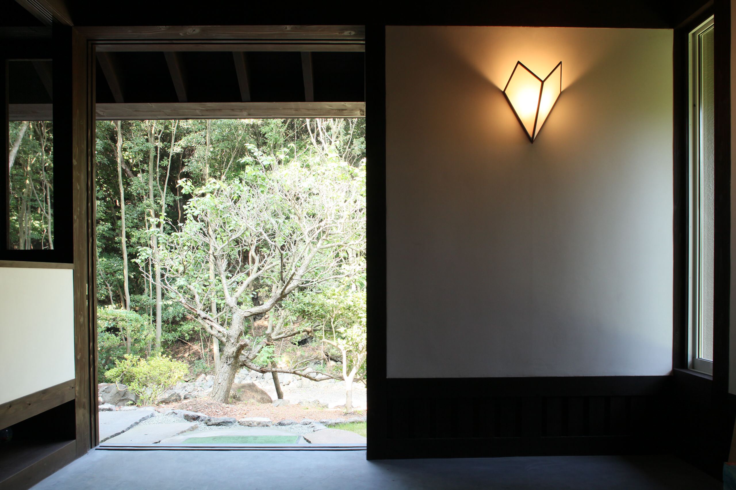 伊東市k邸 Asian Entry Other By 株式会社 鎌倉設計工房 Houzz
